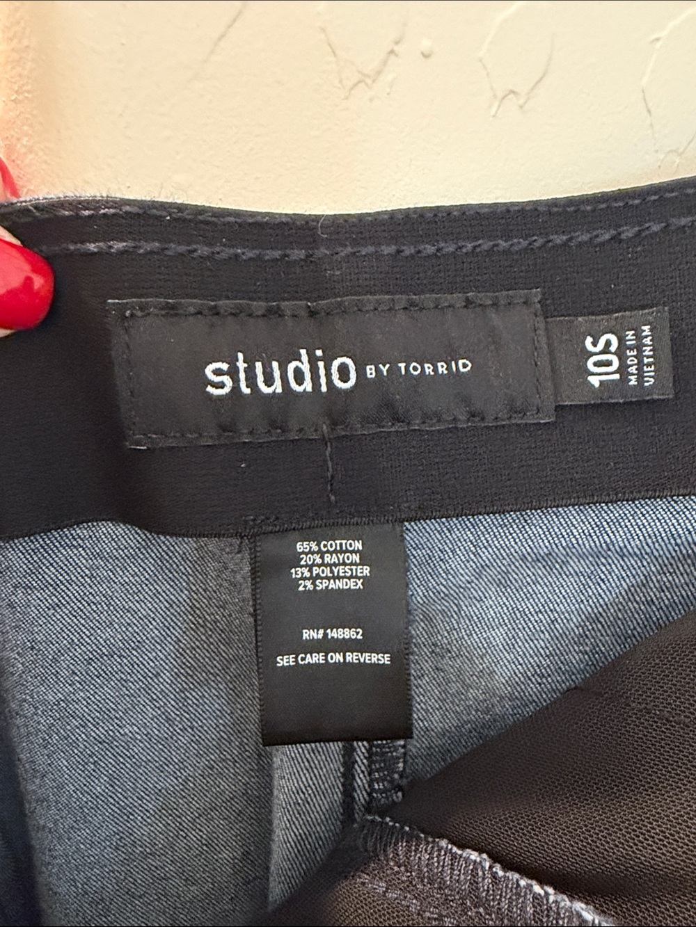 torrid dark Jean Wide Leg Pants - Picture 4 of 5